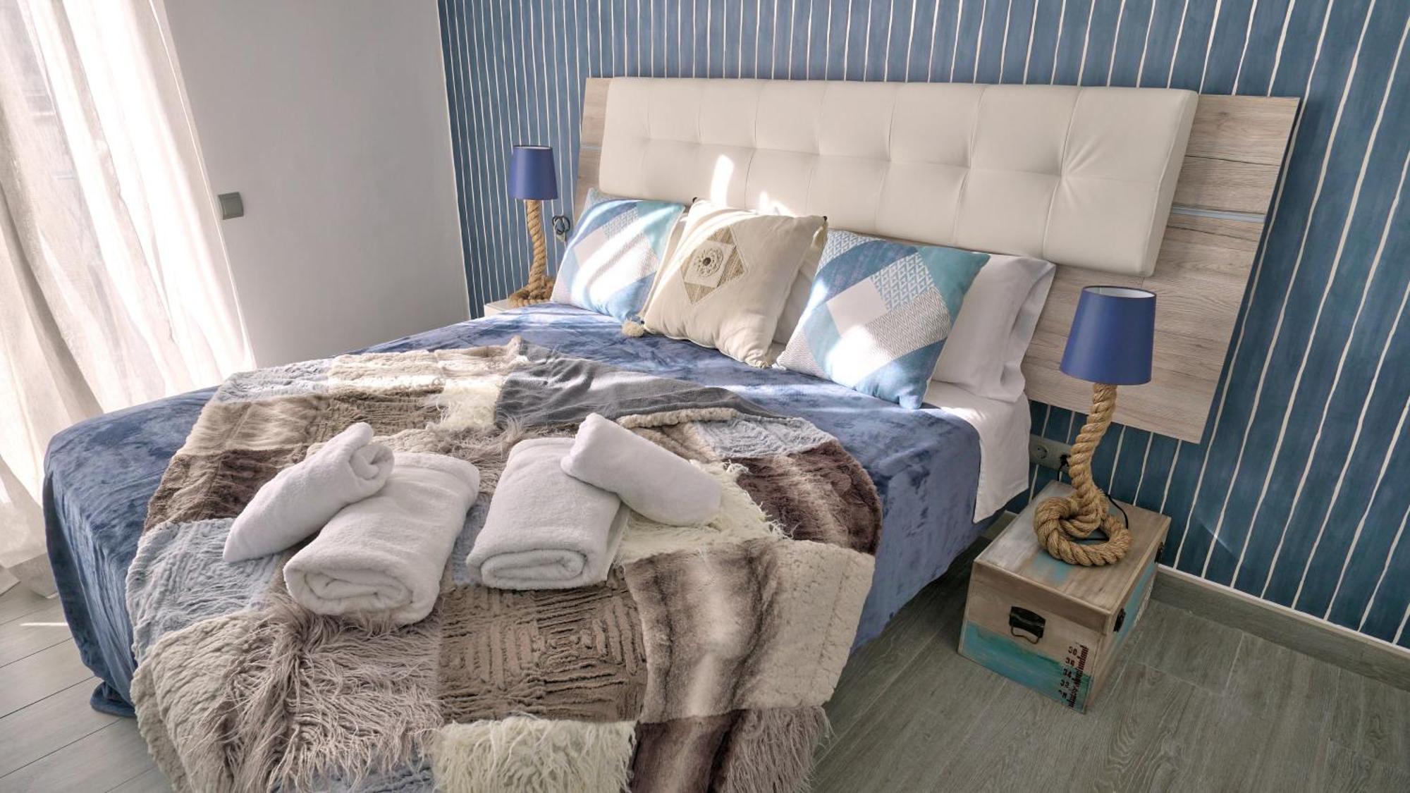 Beachstyle Penthouse By Hello Homes Sitges Exteriör bild
